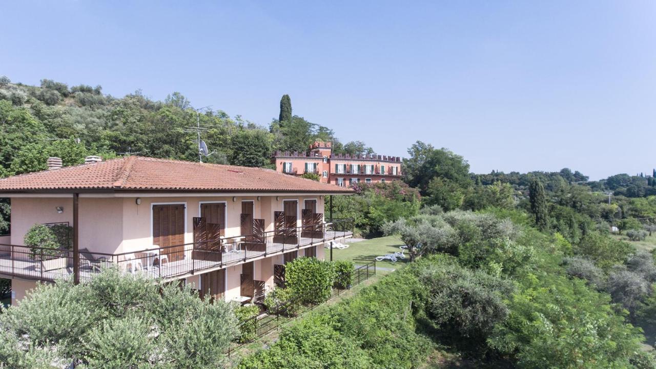 Hotel Castello S. Antonio Лацизе Екстериор снимка