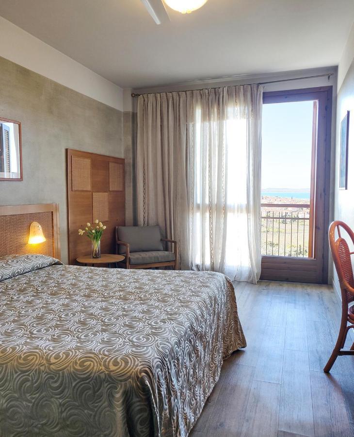Hotel Castello S. Antonio Лацизе Екстериор снимка