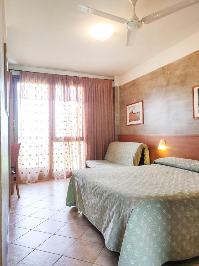 Hotel Castello S. Antonio Лацизе Екстериор снимка