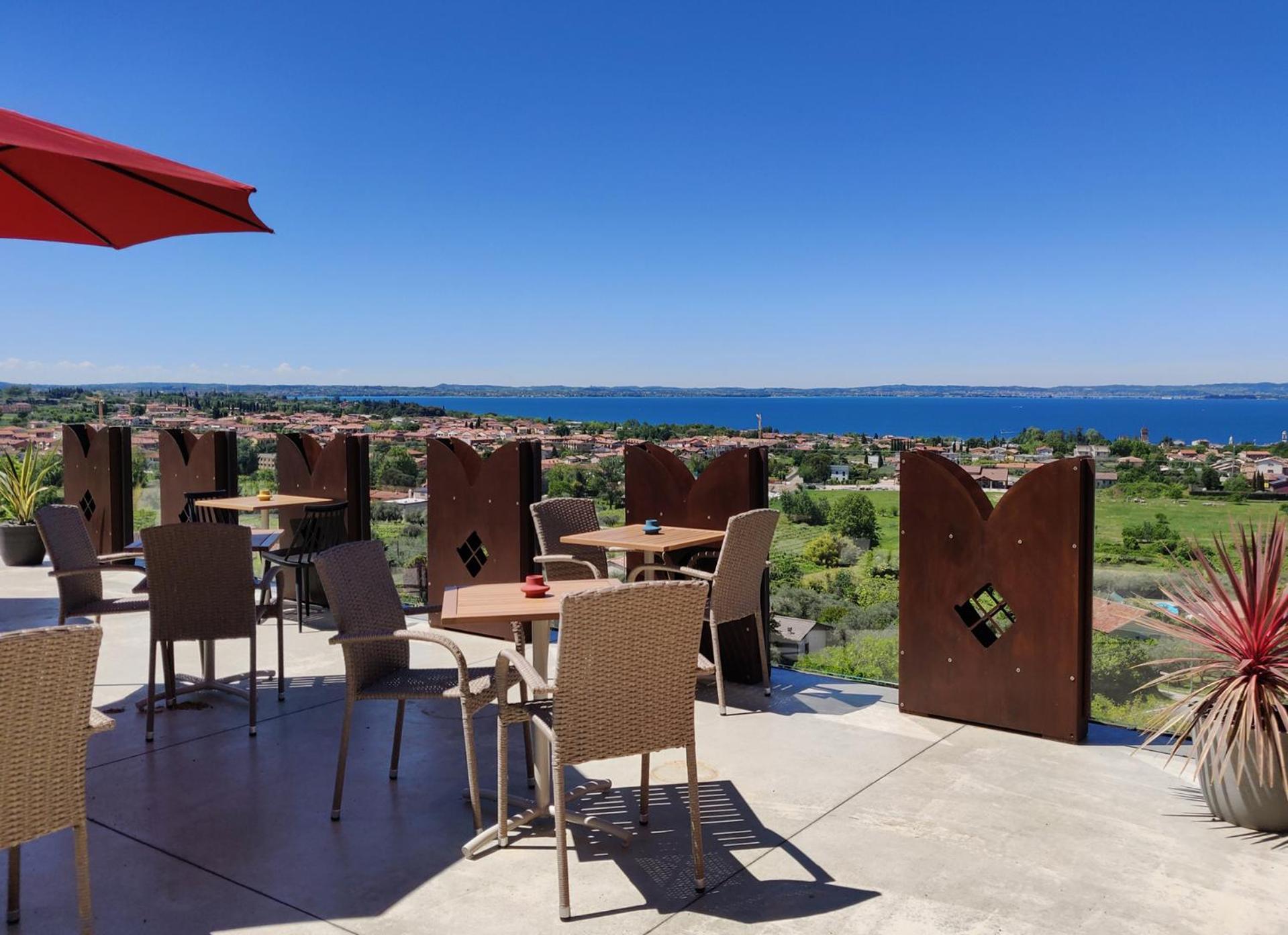 Hotel Castello S. Antonio Лацизе Екстериор снимка