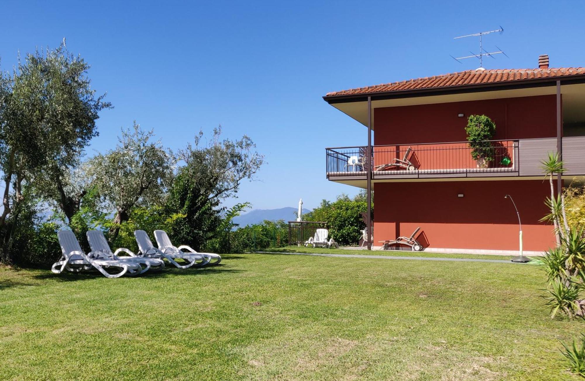 Hotel Castello S. Antonio Лацизе Екстериор снимка